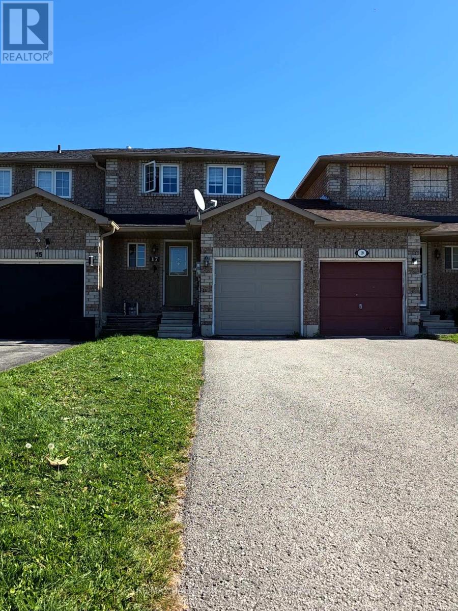 17 MAJESTY BOULEVARD, Barrie, Ontario