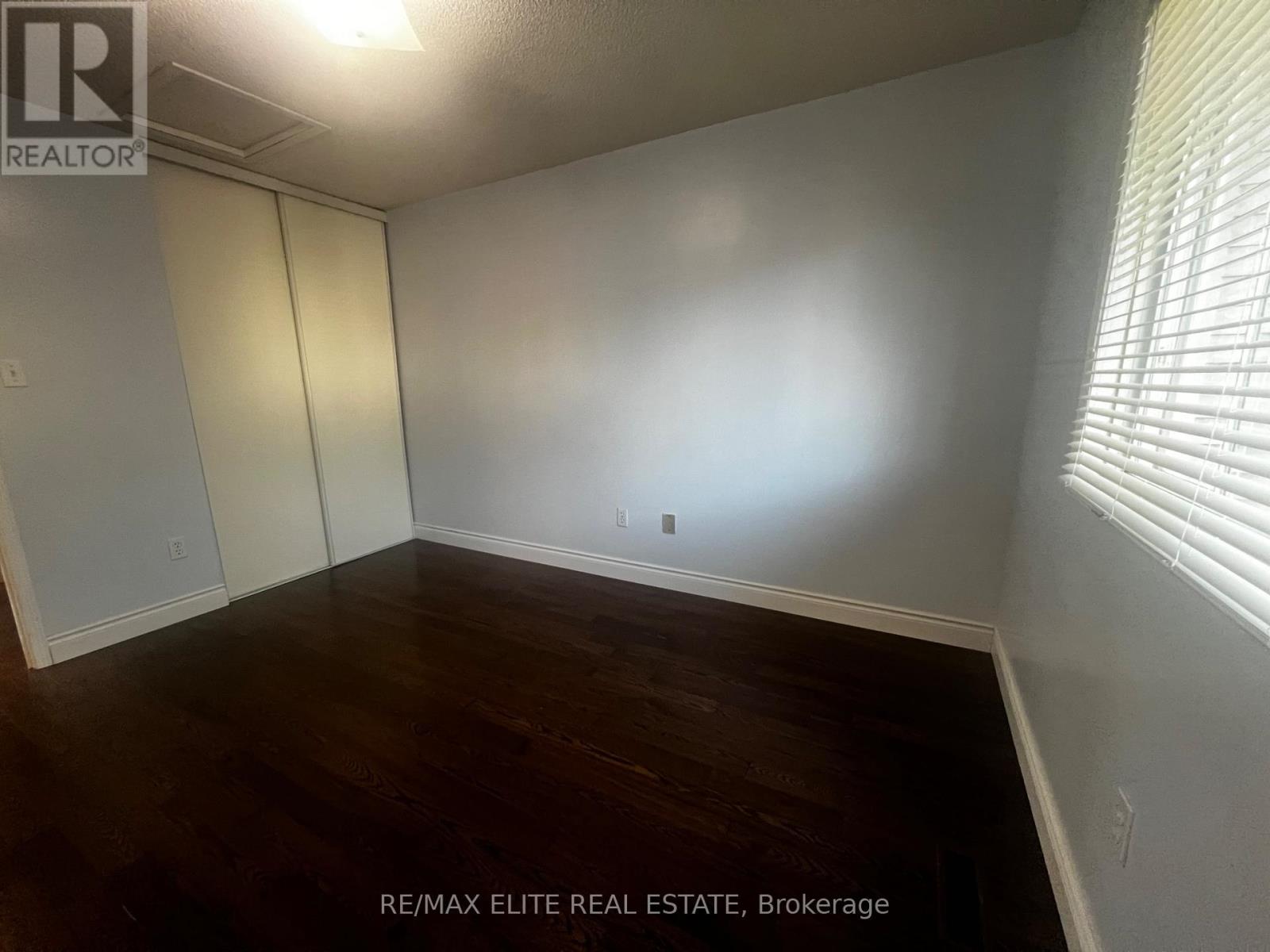 29 - 1240 Westview Terrace, Oakville, Ontario  L6M 3M4 - Photo 21 - W12356272