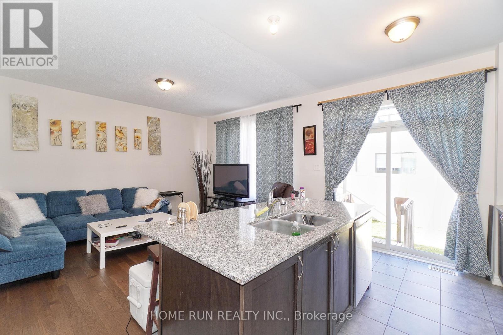 2337 Watercolours Way, Ottawa, Ontario  K2J 6N6 - Photo 13 - X12445488