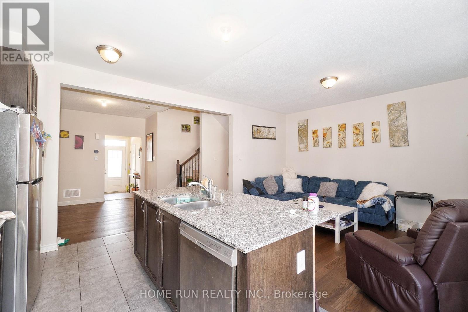 2337 Watercolours Way, Ottawa, Ontario  K2J 6N6 - Photo 14 - X12445488
