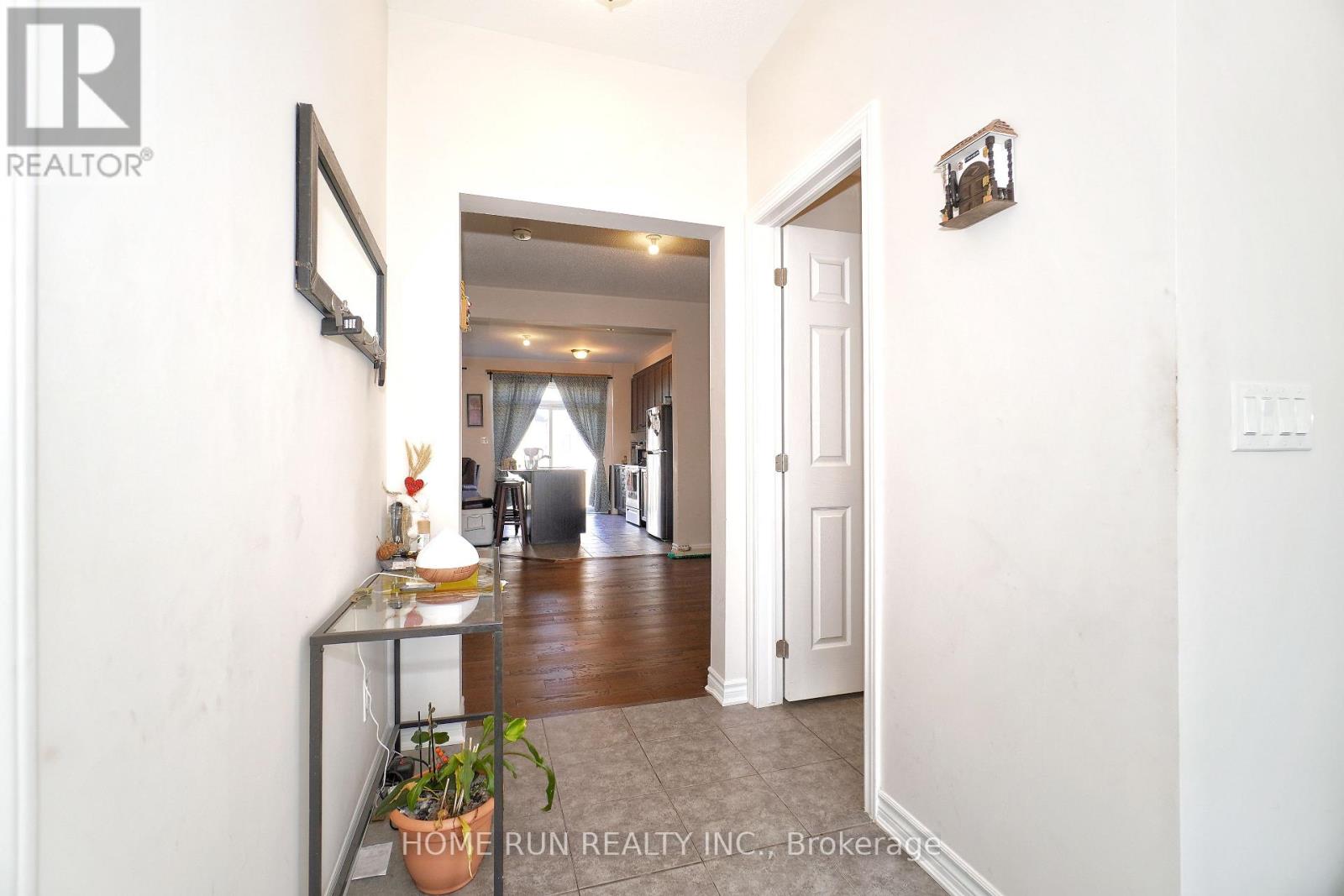 2337 Watercolours Way, Ottawa, Ontario  K2J 6N6 - Photo 2 - X12445488