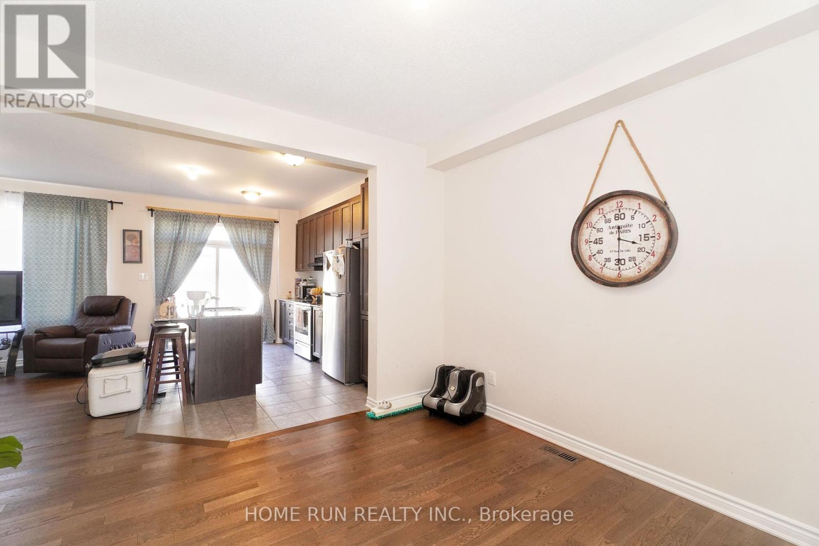 2337 Watercolours Way, Ottawa, Ontario  K2J 6N6 - Photo 3 - X12445488