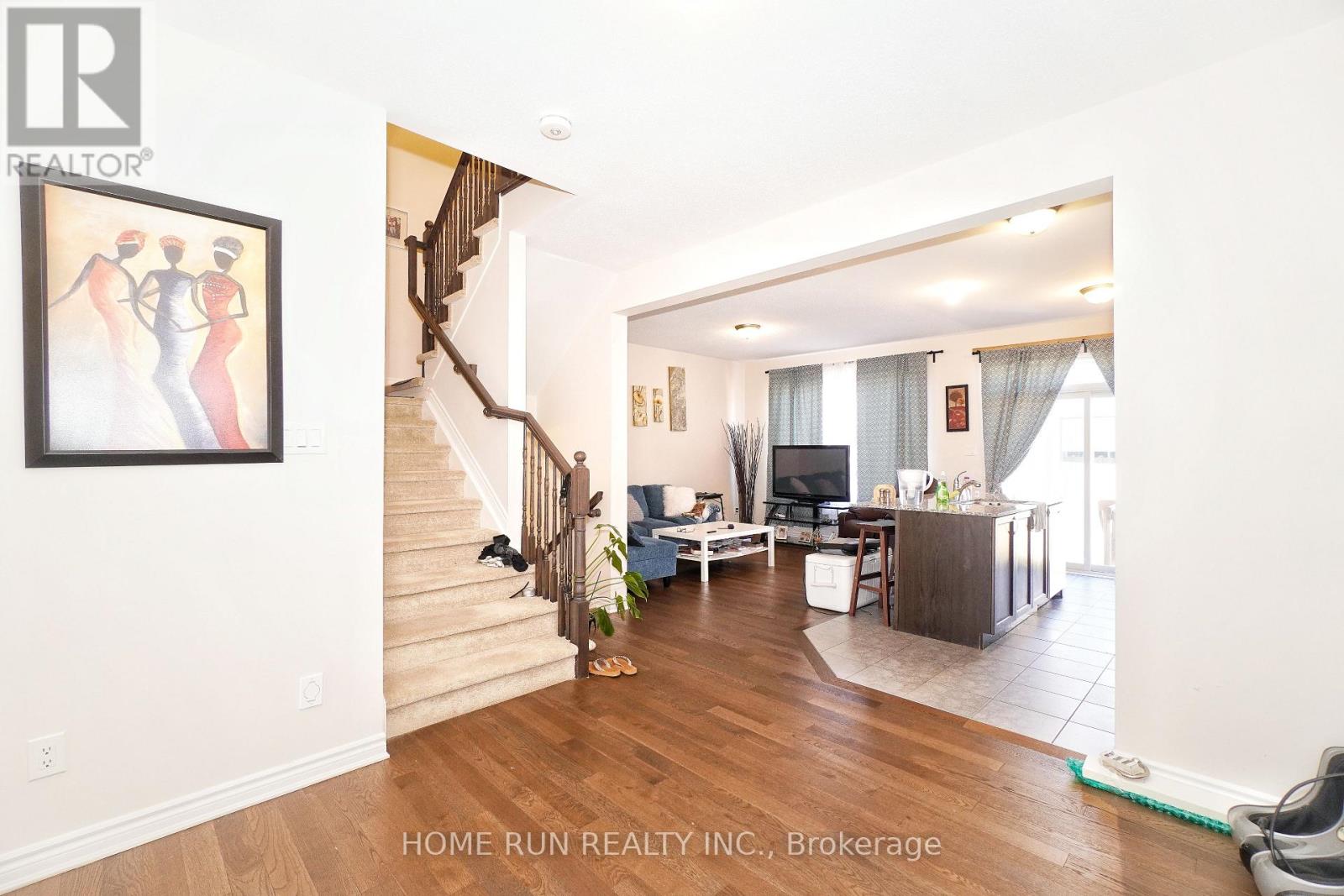 2337 Watercolours Way, Ottawa, Ontario  K2J 6N6 - Photo 4 - X12445488