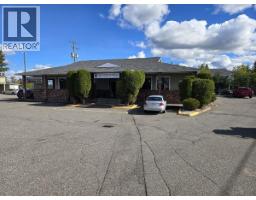 1538 S HIGHWAY 97