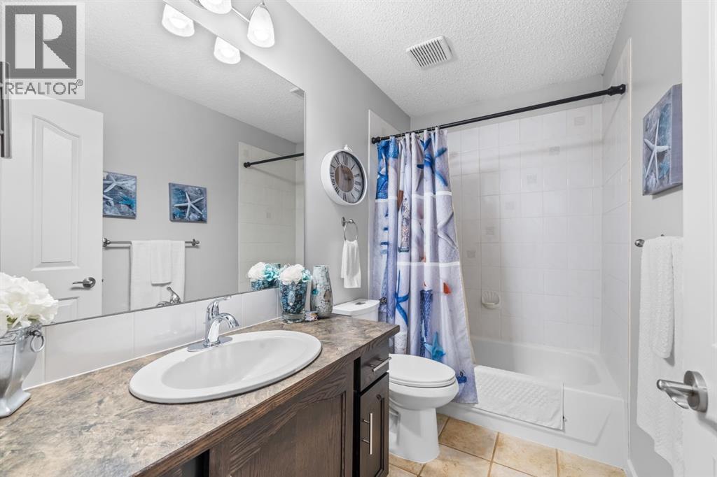 44 Harvest Park Road Ne, Calgary, Alberta  T3K 4H8 - Photo 21 - A2259775