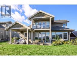 341 FERNIE Place South Kamloops