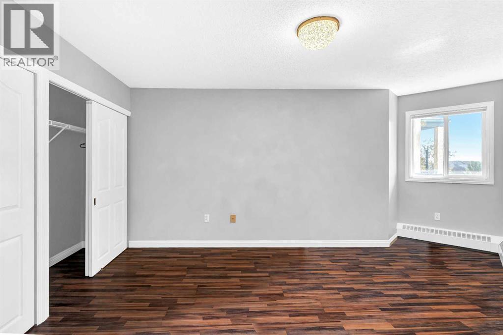309, 10 Dover Point Se, Calgary, Alberta  T2B 3K2 - Photo 12 - A2258508