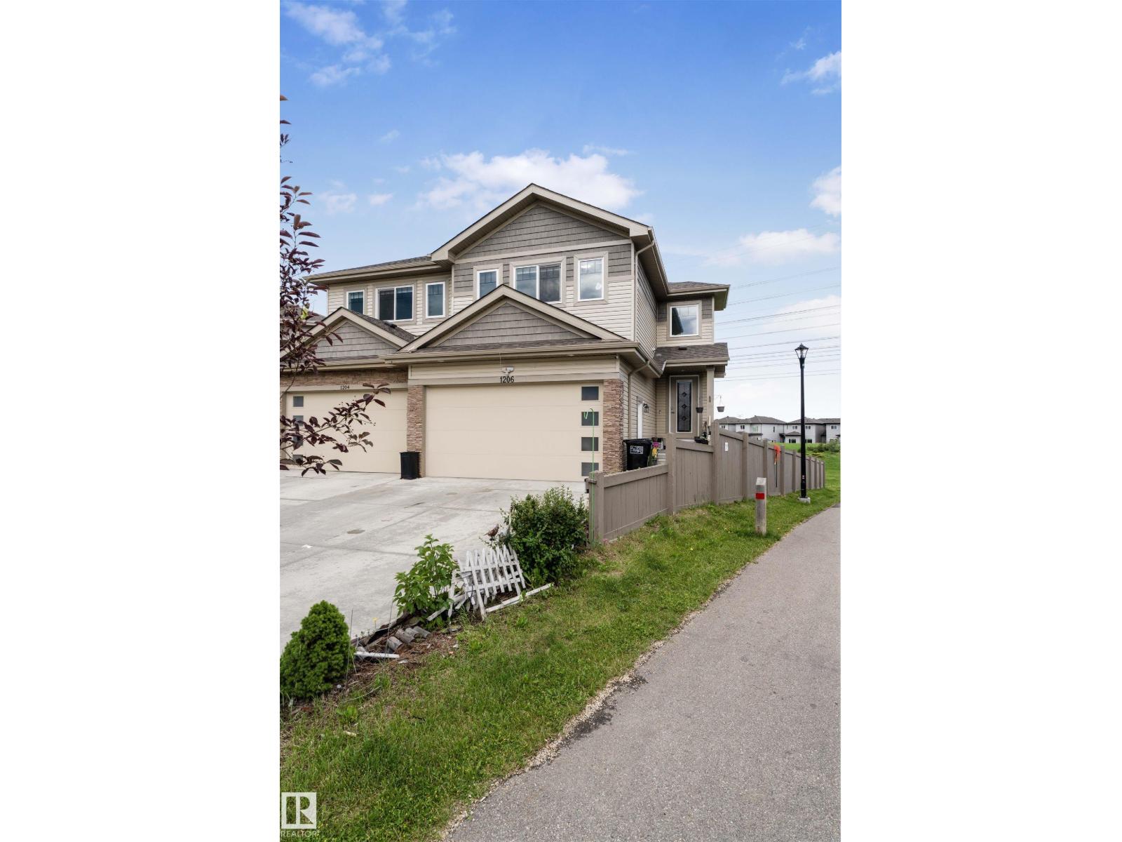 1206 27 St Nw, Edmonton, Alberta  T6T 2J3 - Photo 1 - E4460912