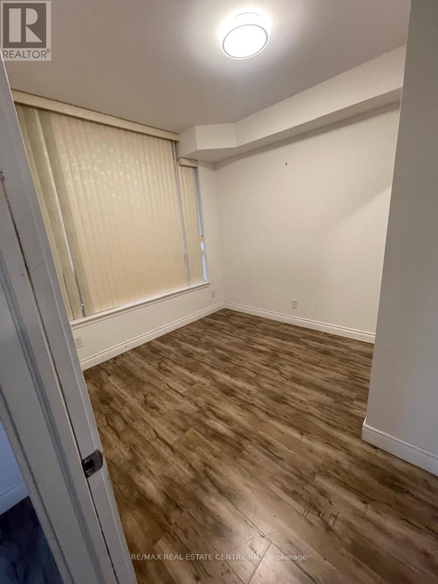 2610 - 4080 Living Arts Drive, Mississauga, Ontario  L5B 4N3 - Photo 14 - W12445493