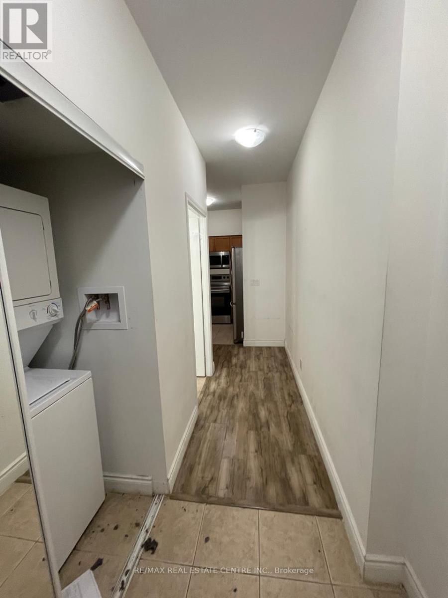 2610 - 4080 Living Arts Drive, Mississauga, Ontario  L5B 4N3 - Photo 2 - W12445493