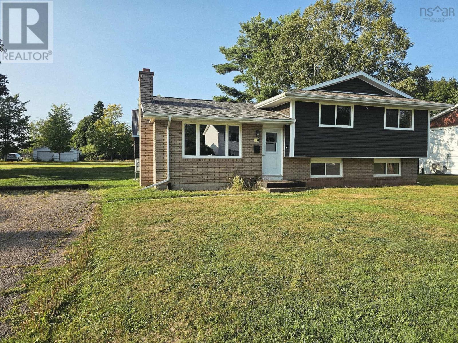 9 Windale Drive, Bible Hill, Nova Scotia  B2N 2X4 - Photo 2 - 202522152