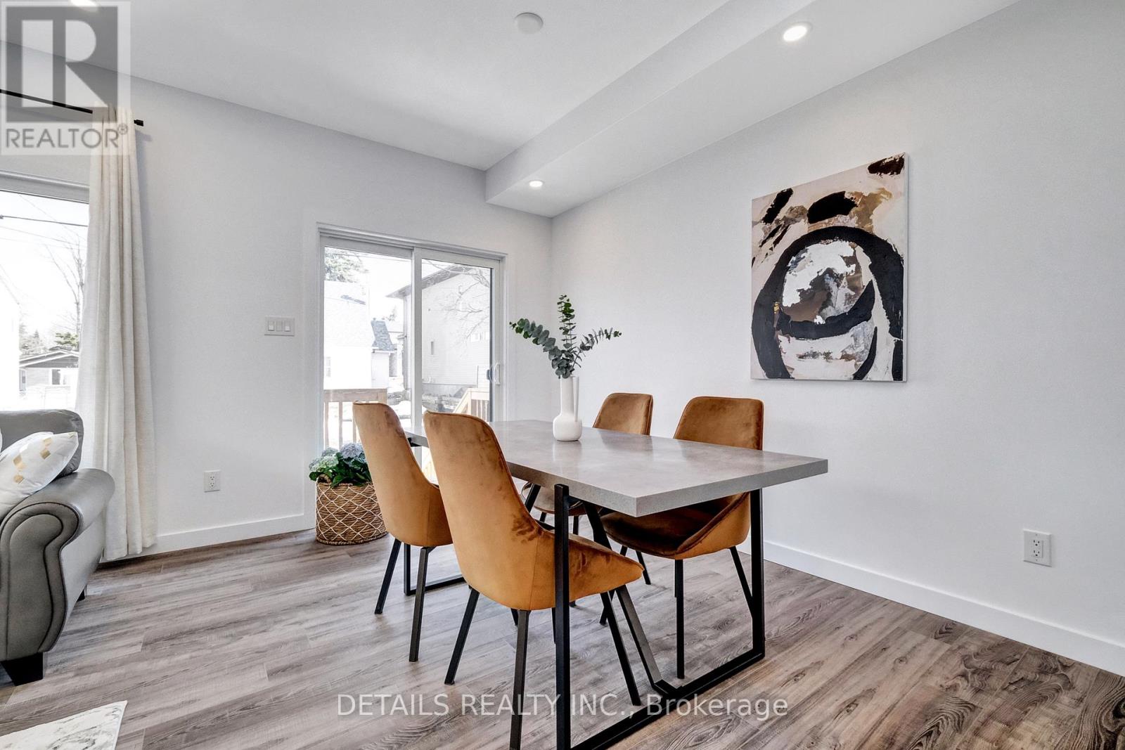 A - 842 Dundee Avenue, Ottawa, Ontario  K2B 5S9 - Photo 7 - X12445501