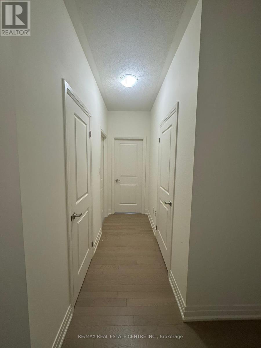 8 Unwind Crescent, Brampton, Ontario  L6X 0B3 - Photo 29 - W12444654
