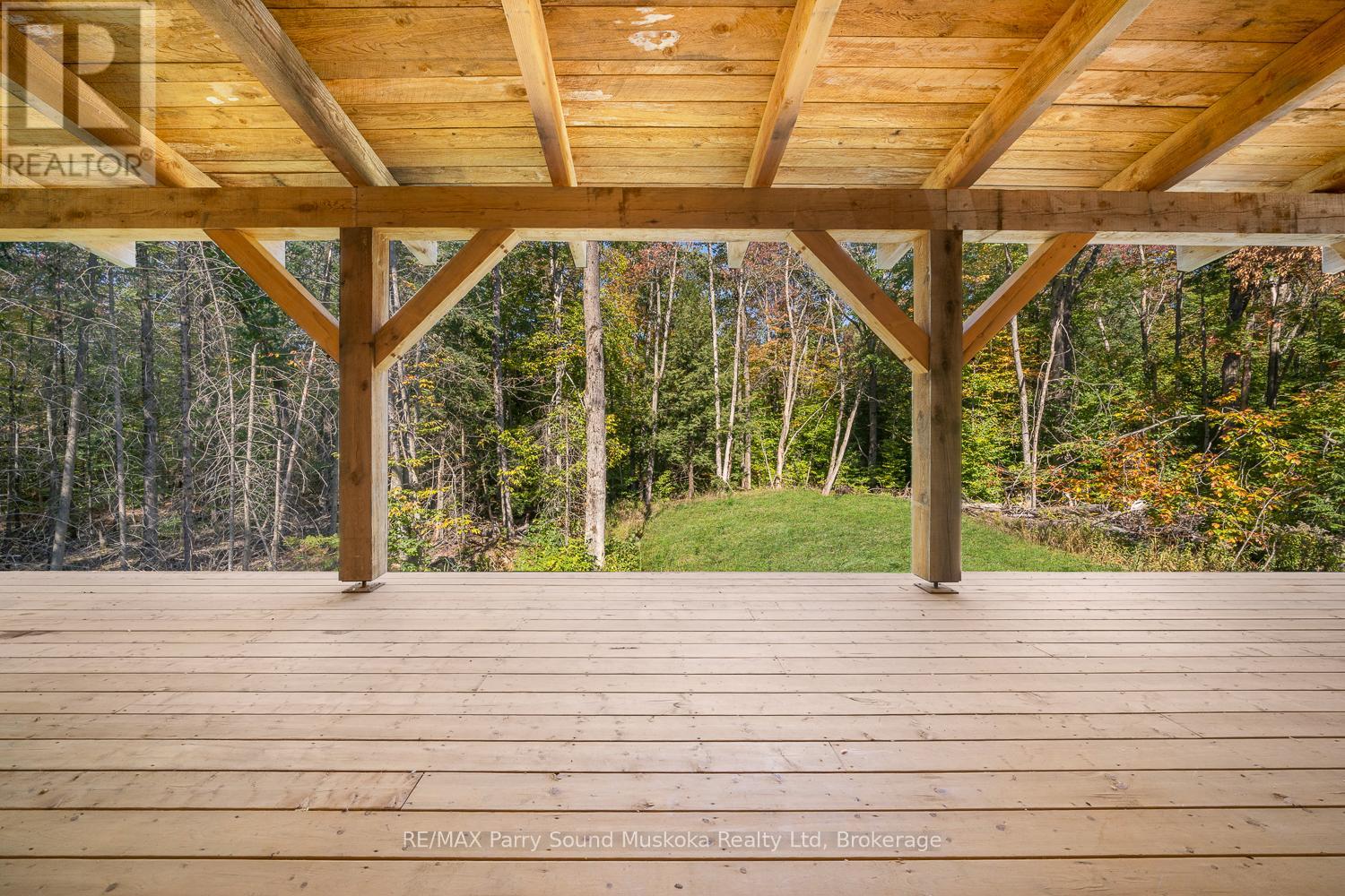 67 Hwy 141 Highway, Seguin, Ontario  P2A 2W8 - Photo 14 - X12441670