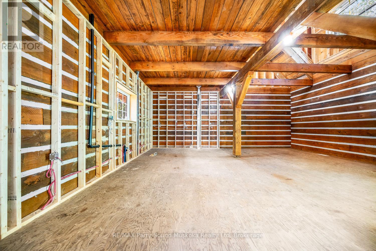 67 Hwy 141 Highway, Seguin, Ontario  P2A 2W8 - Photo 23 - X12441670