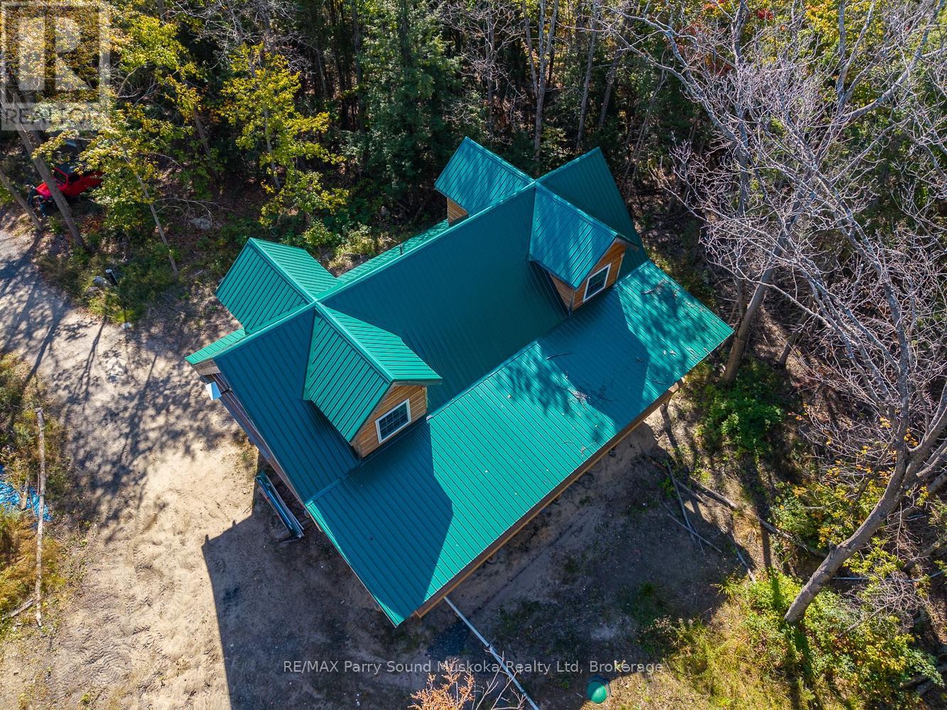 67 Hwy 141 Highway, Seguin, Ontario  P2A 2W8 - Photo 8 - X12441670
