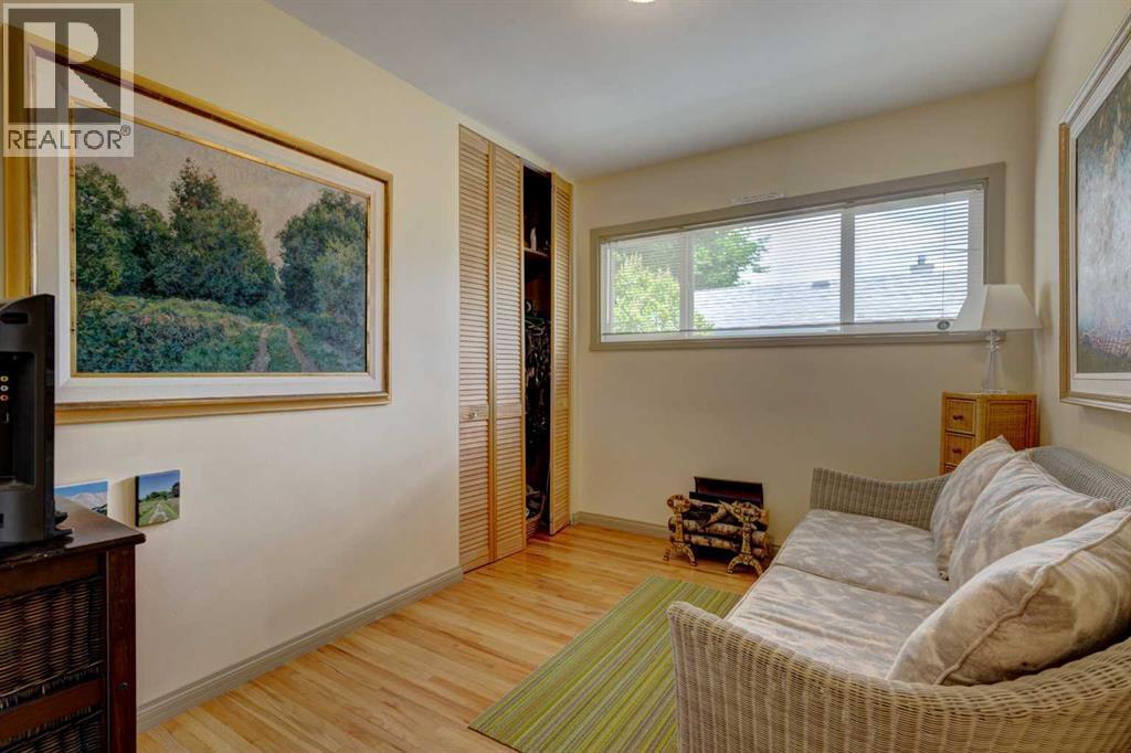 53 Wildwood Drive Sw, Calgary, Alberta  T3C 3C6 - Photo 18 - A2261253