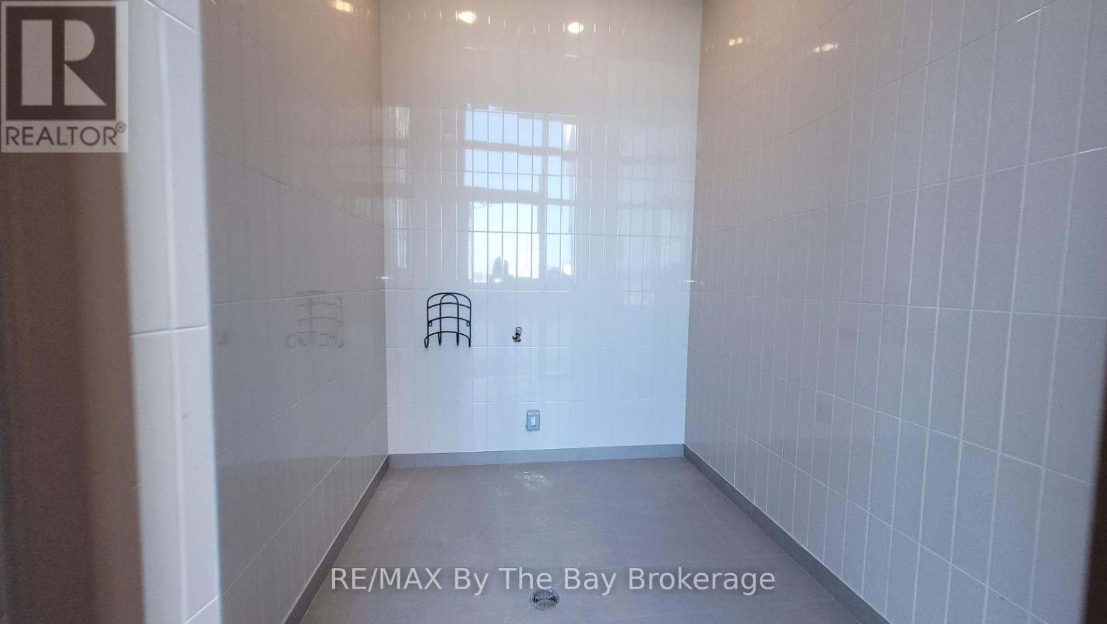502 - 31 Huron Street, Collingwood, Ontario  L9Y 5T7 - Photo 31 - S12445514