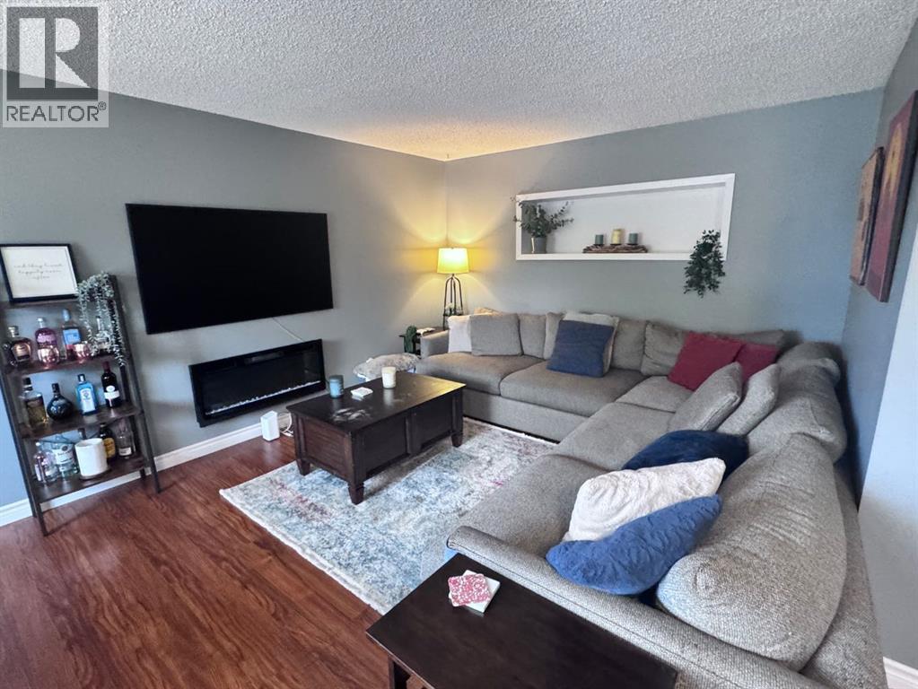 18 Oreston Close, Red Deer, Alberta  T4N 5A2 - Photo 8 - A2260839