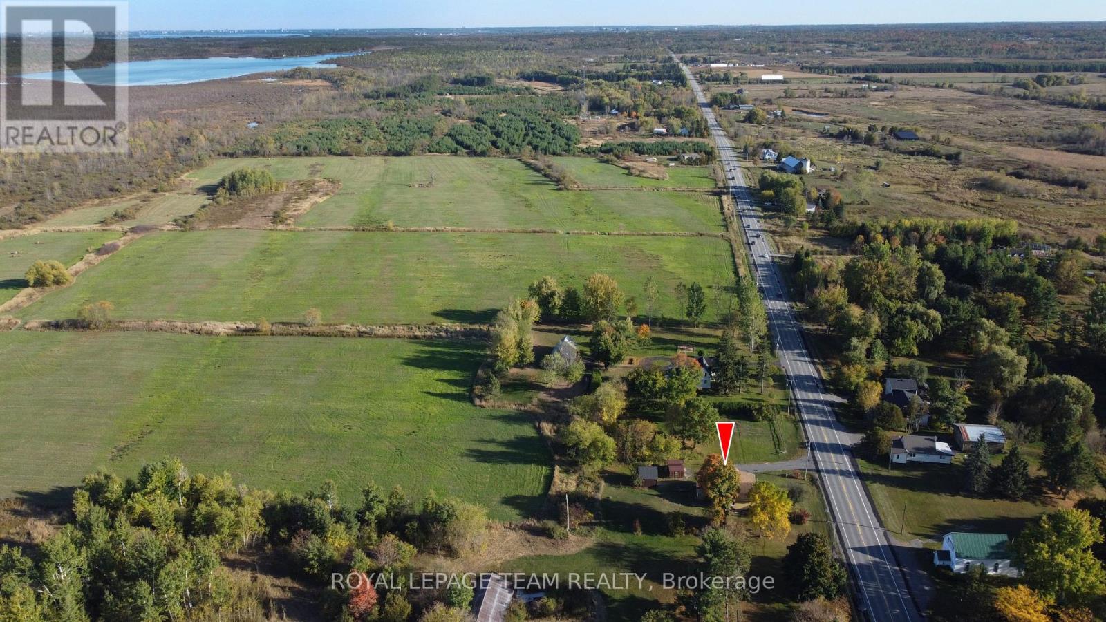 2692 Dunrobin Road, Ottawa, Ontario  K0A 1T0 - Photo 12 - X12445504