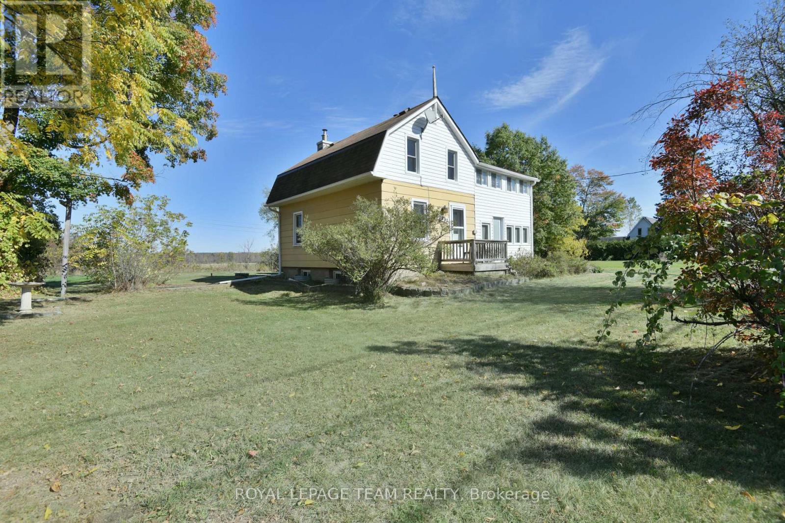 2692 Dunrobin Road, Ottawa, Ontario  K0A 1T0 - Photo 3 - X12445504