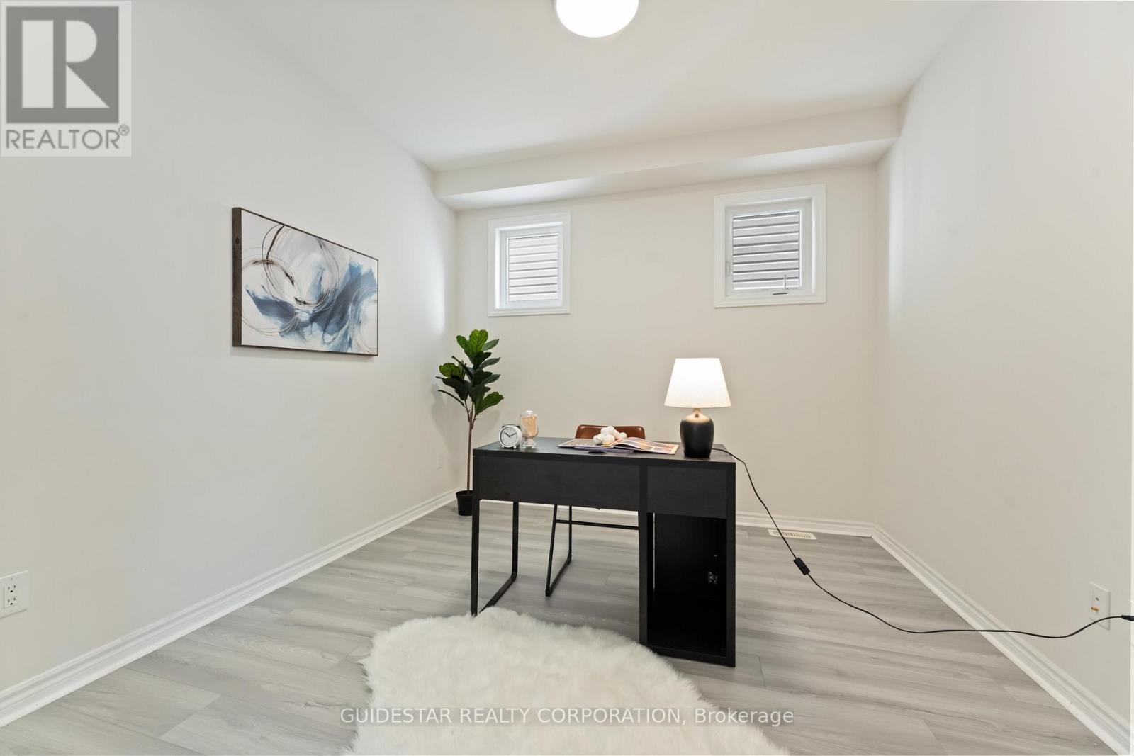 20 Oxalis Crescent, Ottawa, Ontario  K2V 0J6 - Photo 15 - X12445505