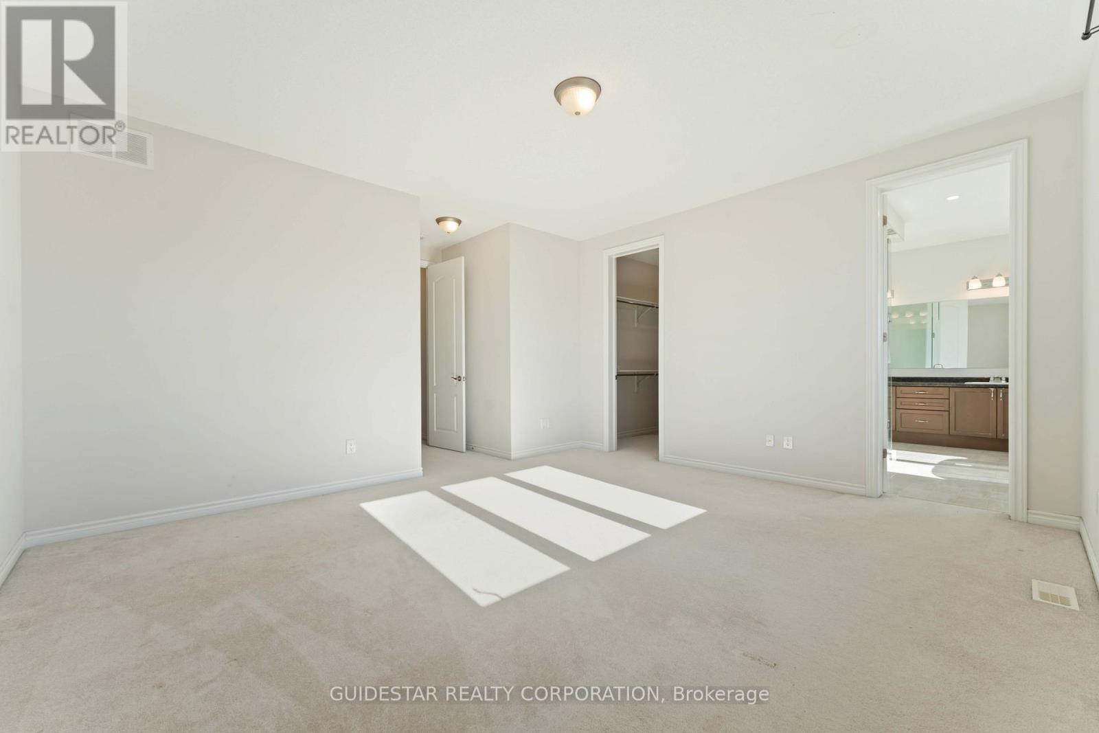 20 Oxalis Crescent, Ottawa, Ontario  K2V 0J6 - Photo 19 - X12445505