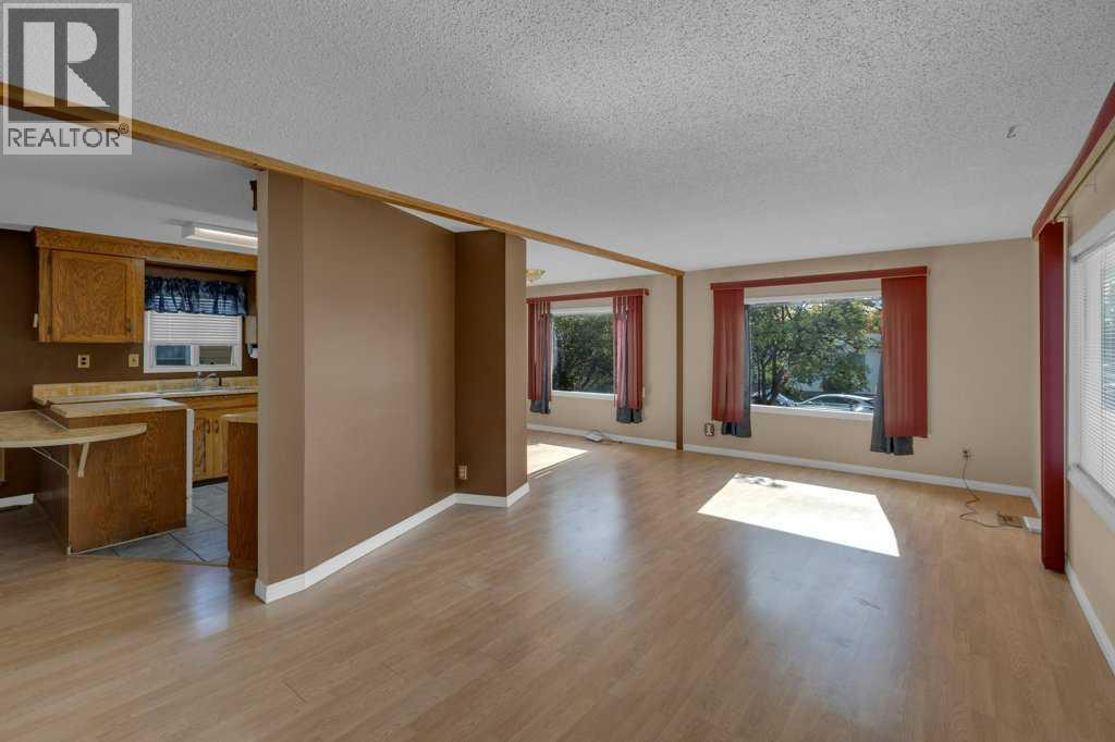 56 Spring Haven Close Se, Airdrie, Alberta  T4A 1G2 - Photo 5 - A2260009