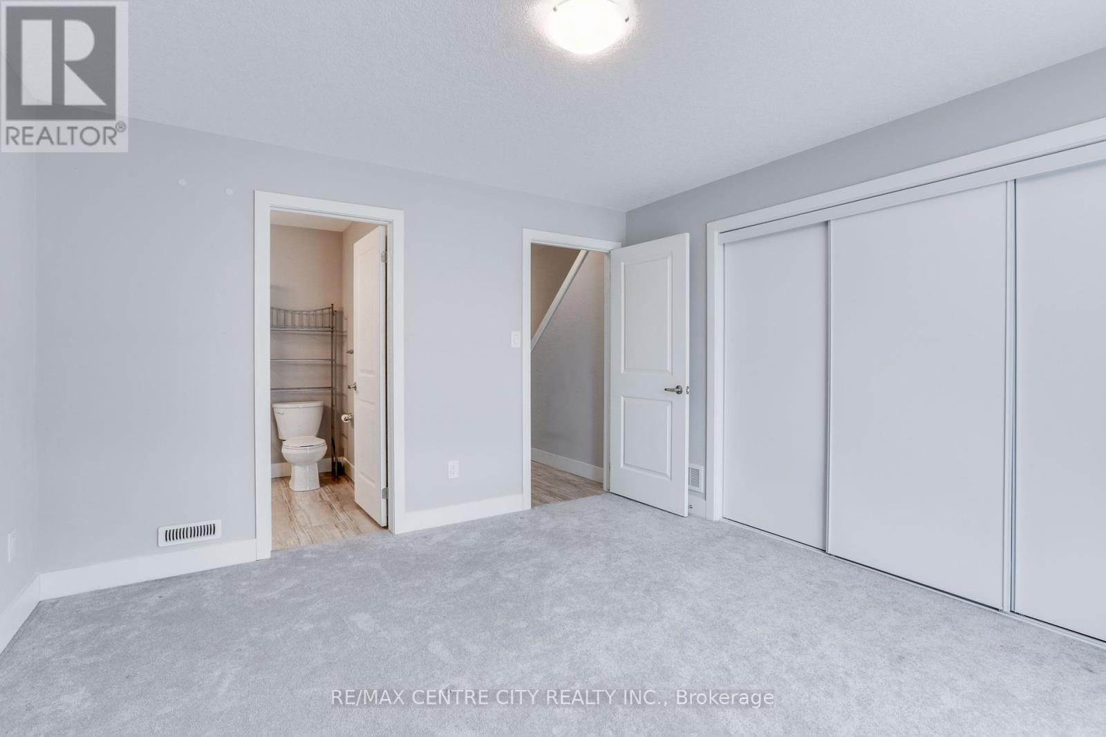 106 - 2070 Meadowgate Boulevard, London South, Ontario  N6M 1C6 - Photo 10 - X12256305