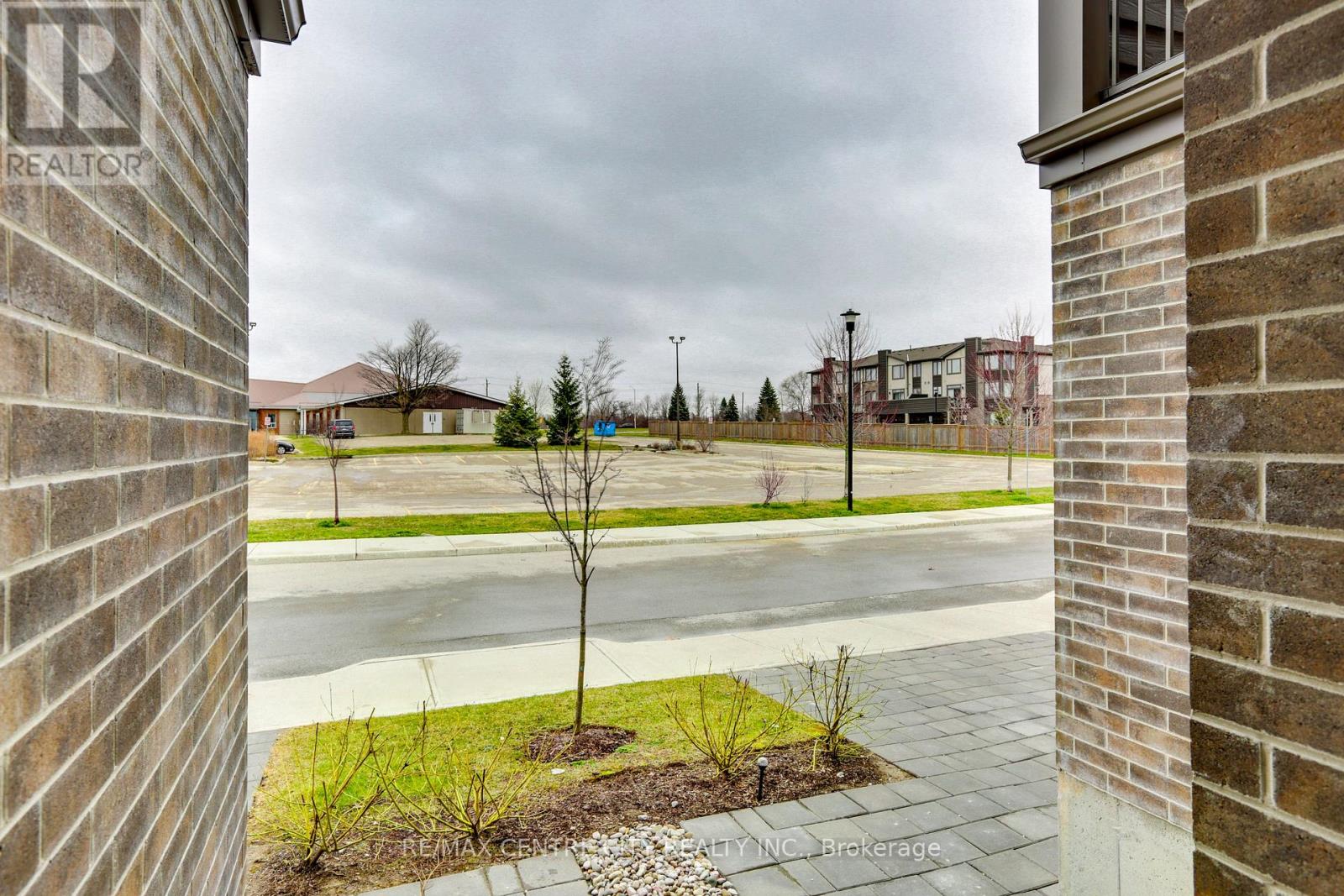 106 - 2070 Meadowgate Boulevard, London South, Ontario  N6M 1C6 - Photo 43 - X12256305