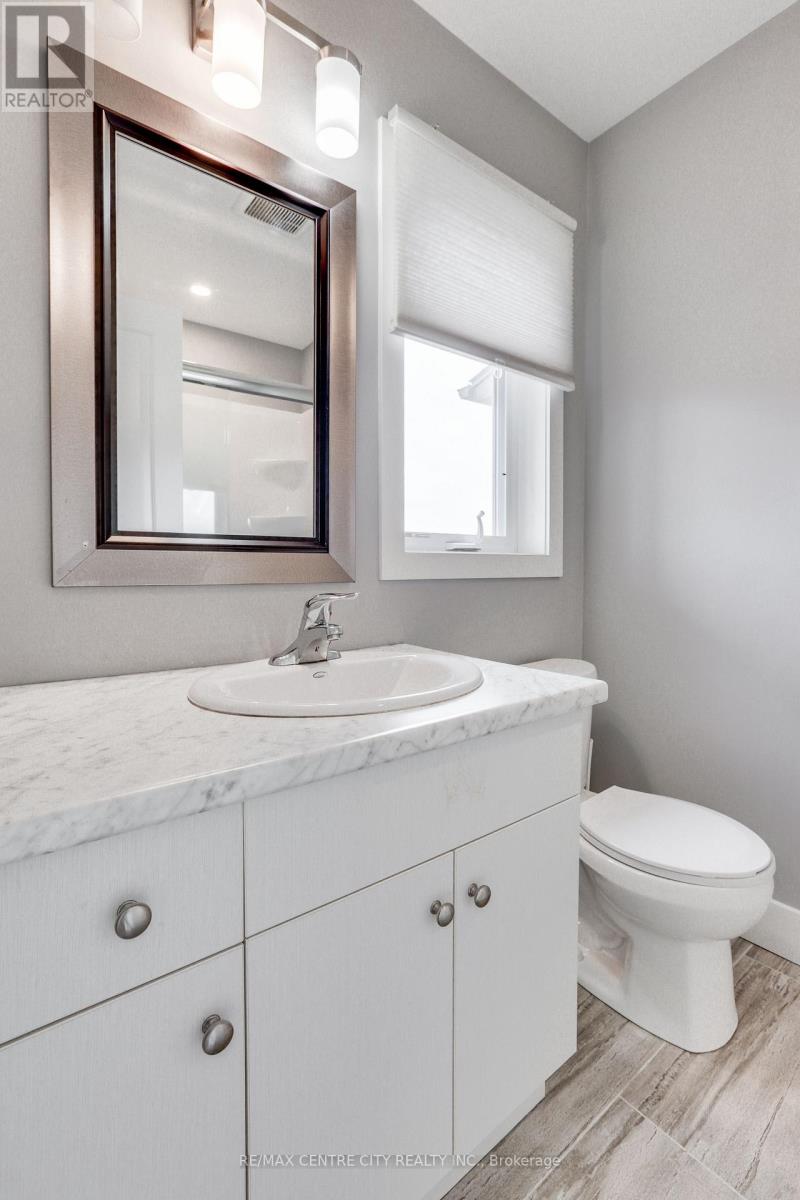 106 - 2070 Meadowgate Boulevard, London South, Ontario  N6M 1C6 - Photo 41 - X12256305