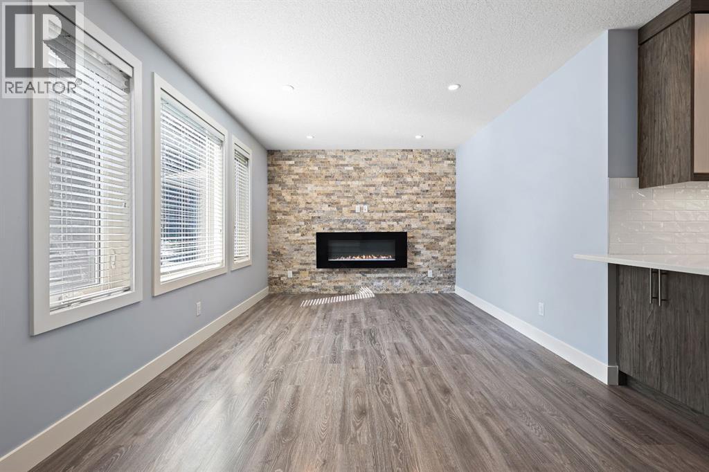 460 19 Avenue Nw, Calgary, Alberta  T2M 0Y4 - Photo 3 - A2254930