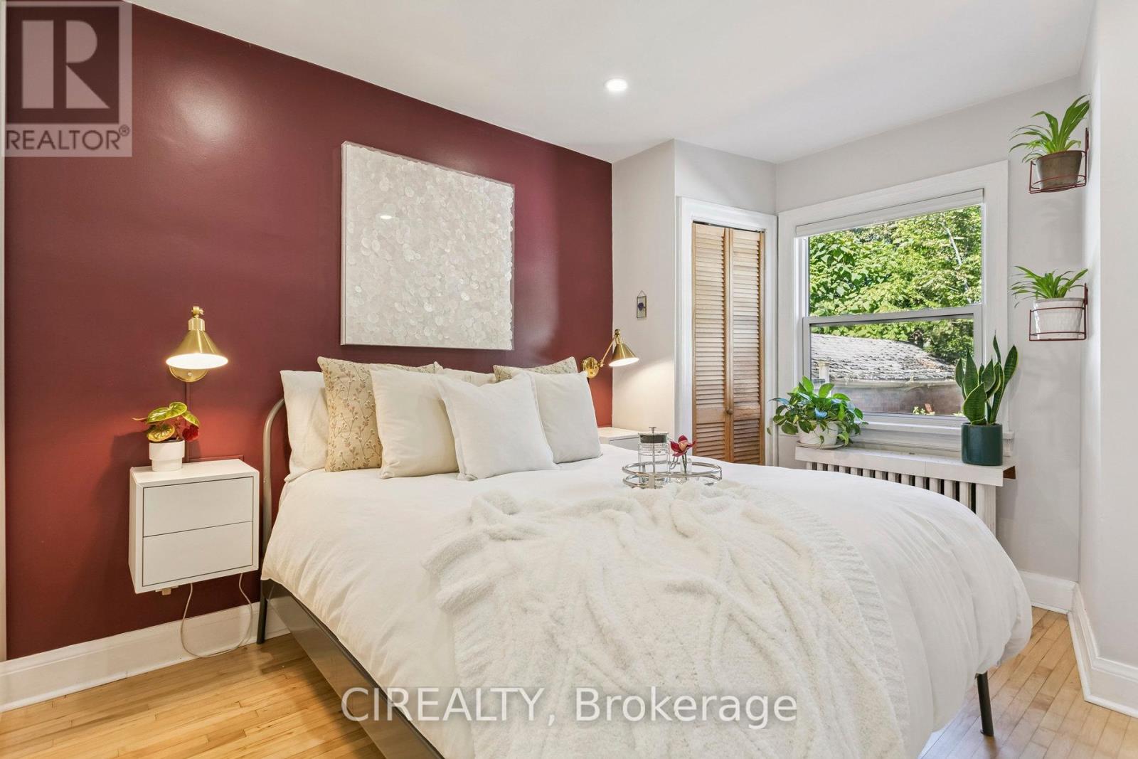 140 Ellins Avenue, Toronto, Ontario  M6N 2B1 - Photo 12 - W12433629