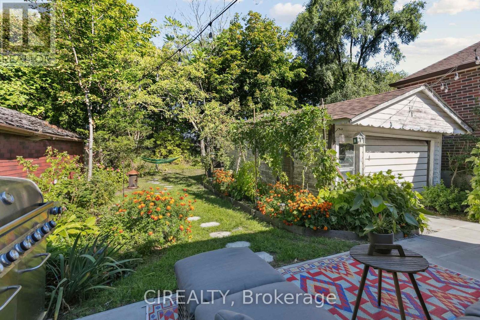 140 Ellins Avenue, Toronto, Ontario  M6N 2B1 - Photo 26 - W12433629