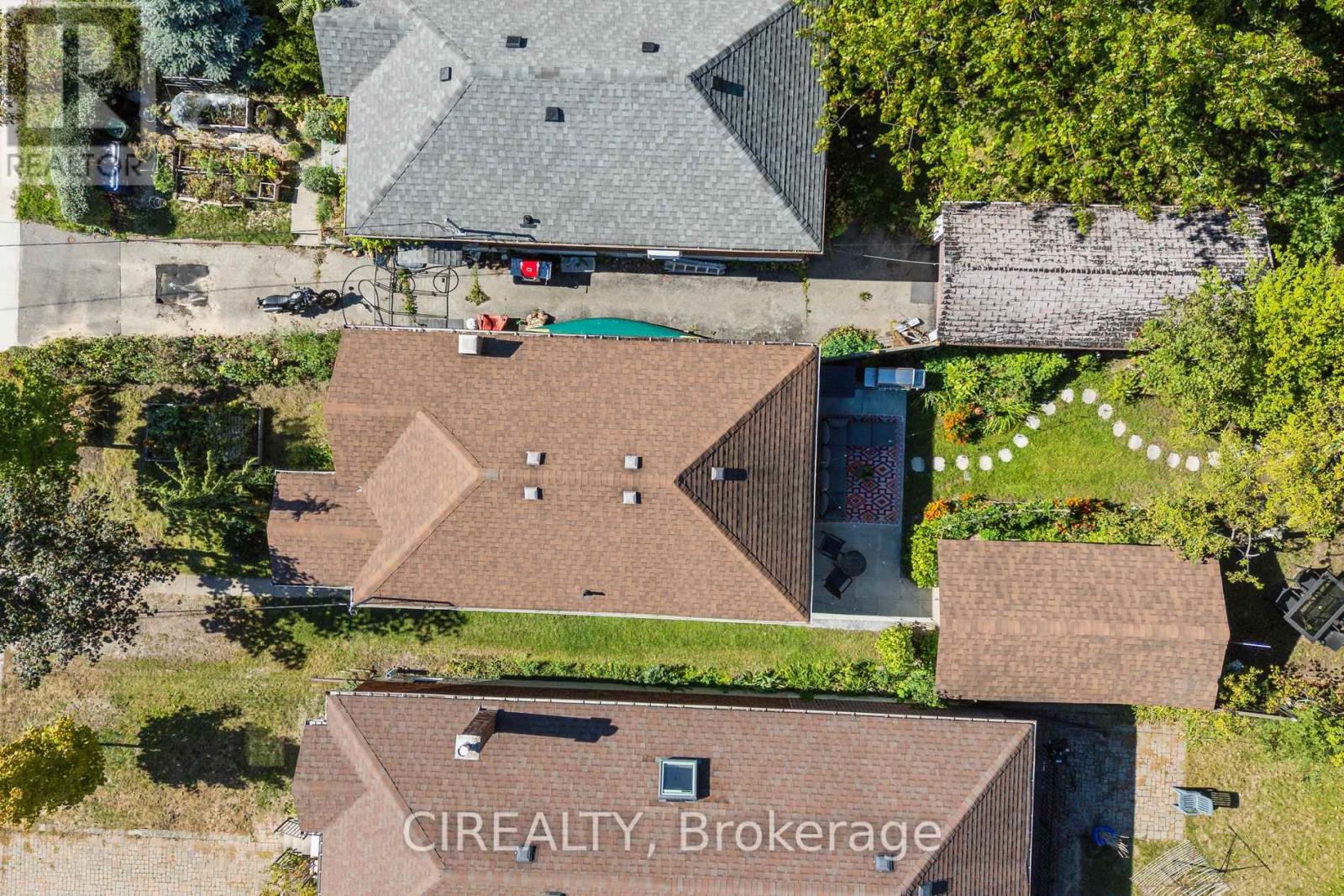 140 Ellins Avenue, Toronto, Ontario  M6N 2B1 - Photo 34 - W12433629