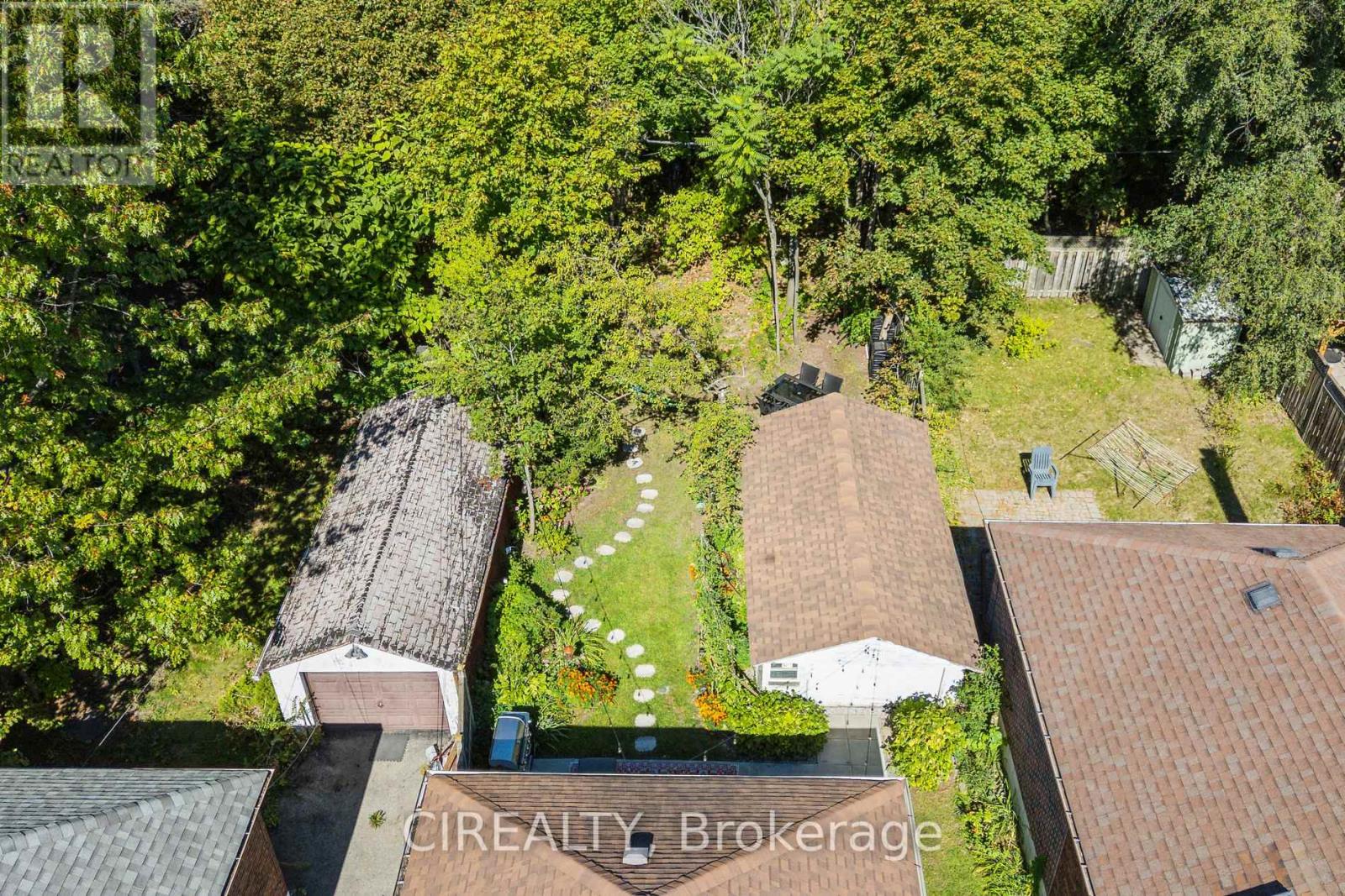 140 Ellins Avenue, Toronto, Ontario  M6N 2B1 - Photo 33 - W12433629