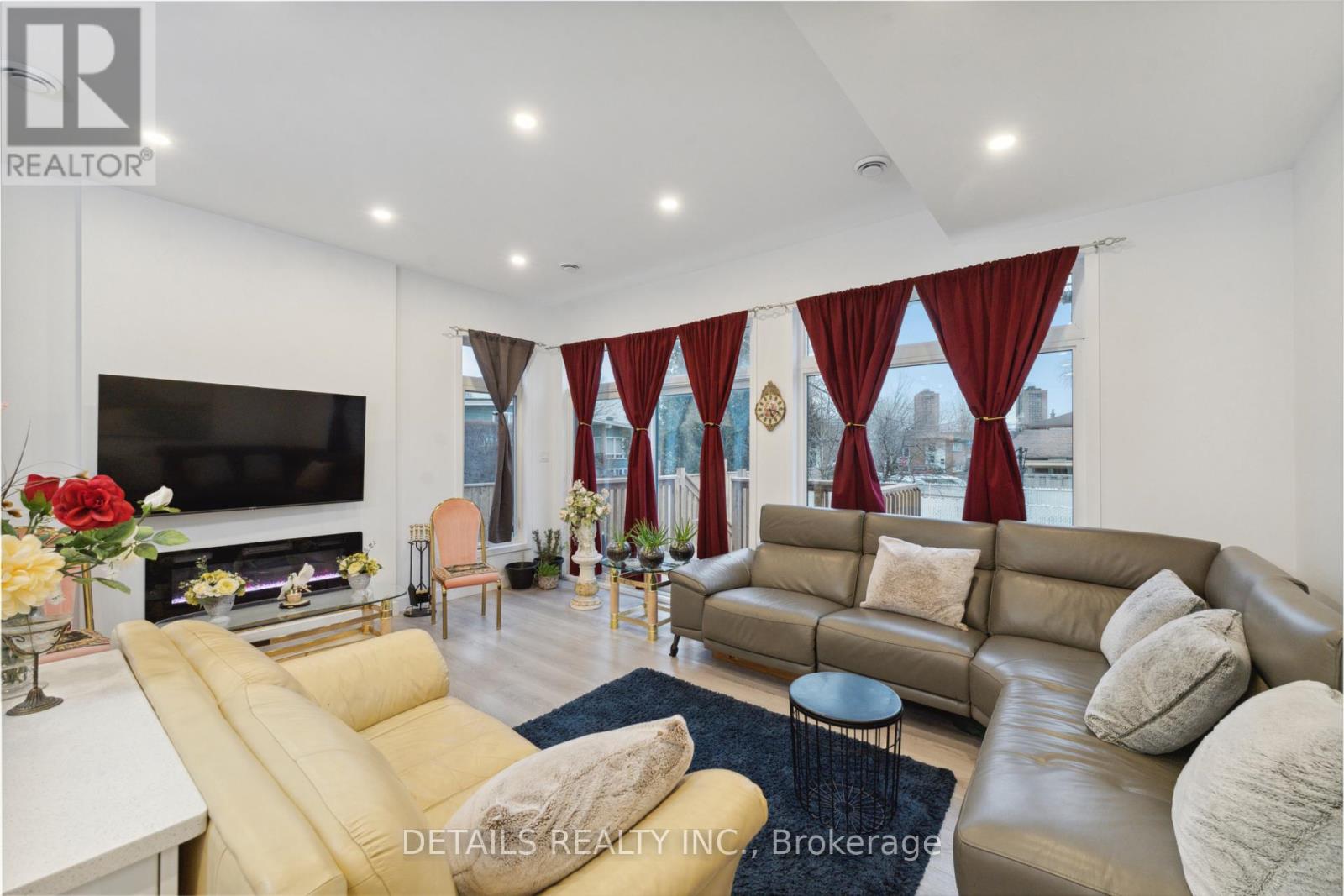 A - 137 Duford Street, Ottawa, Ontario  K1L 6Z5 - Photo 8 - X12445521