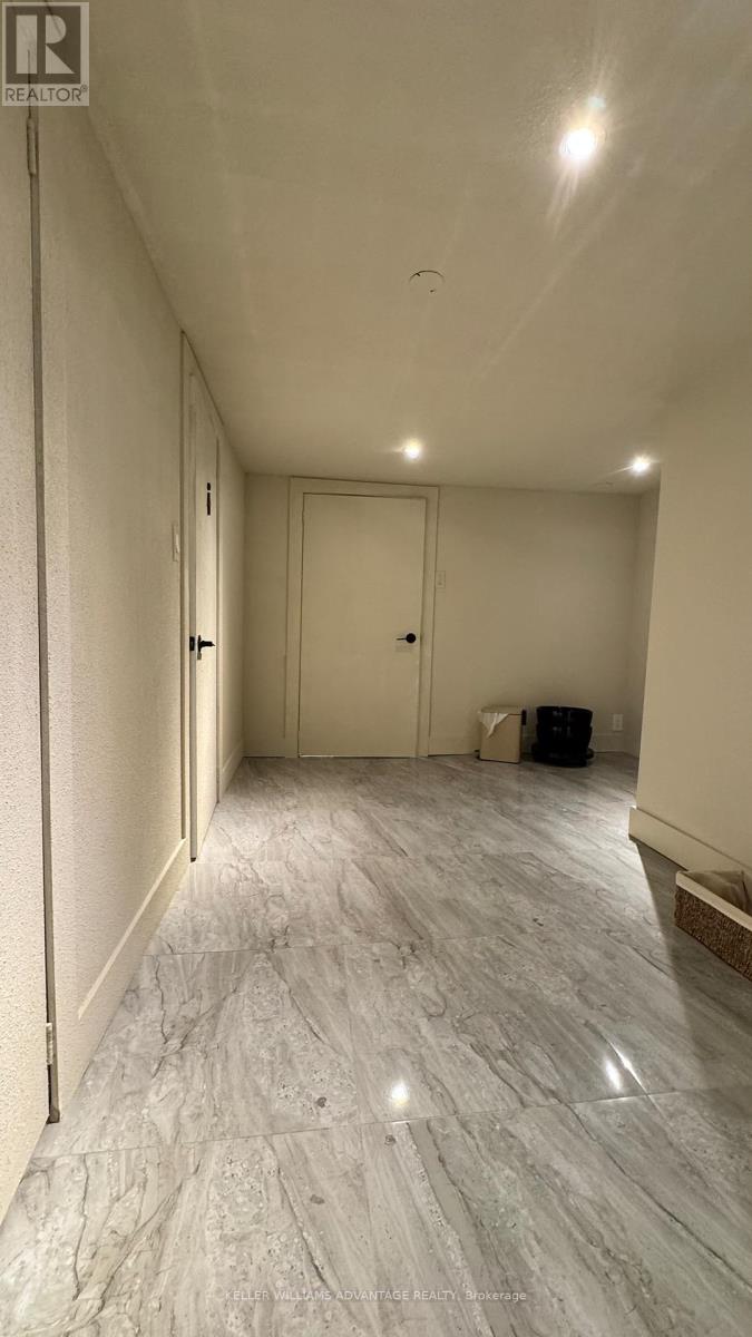 1647 Eglinton Avenue W, Toronto (Oakwood Village), Ontario  M6E 2H1 - Photo 15 - C12445519