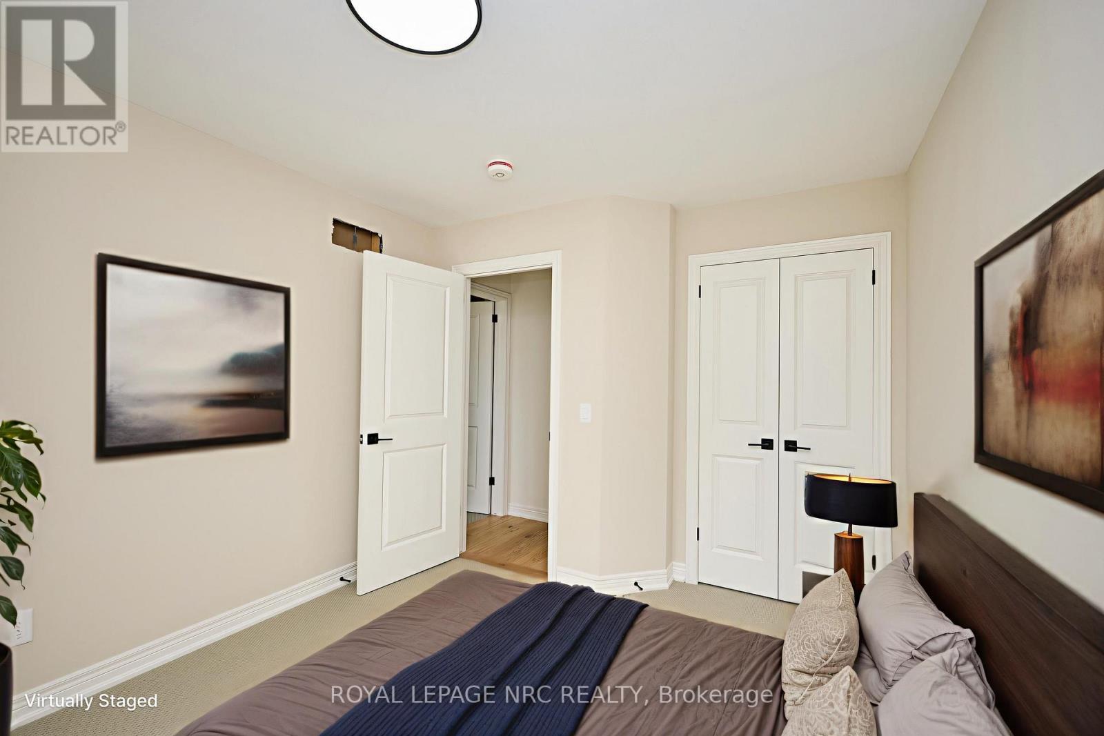 6672 Hawkins Street, Niagara Falls, Ontario  L2G 3B7 - Photo 27 - X12445534