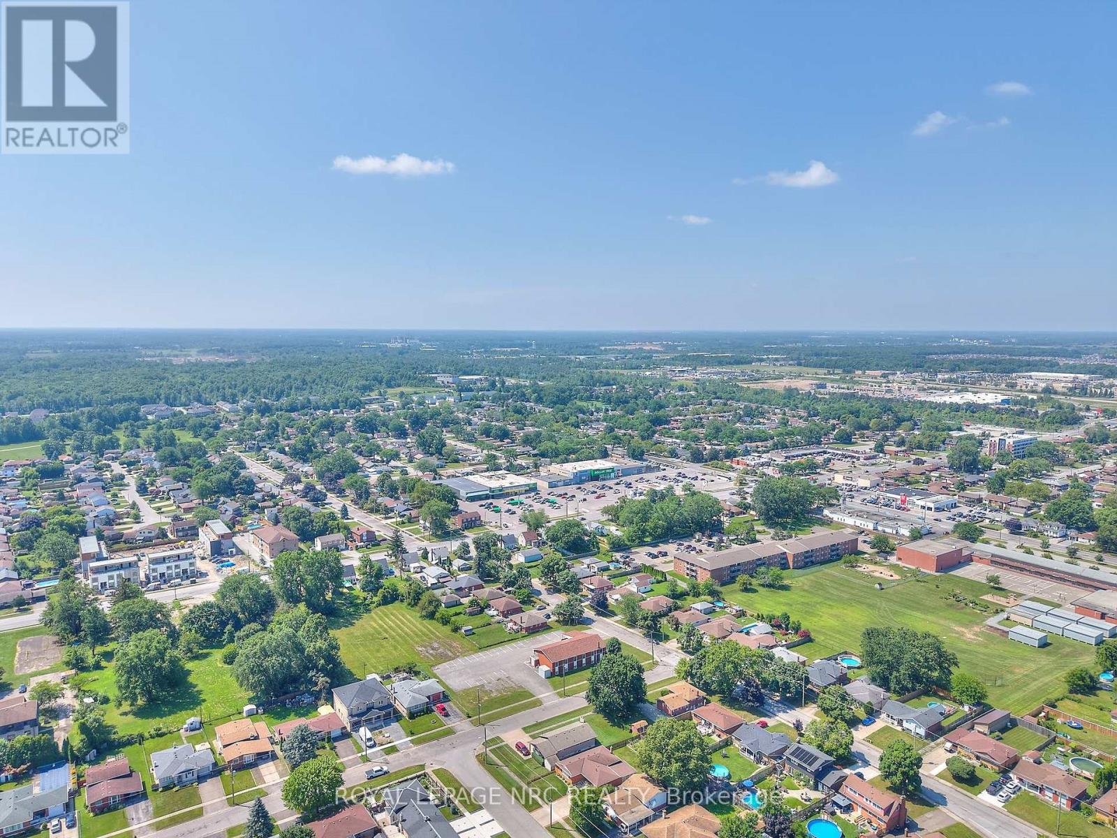 6672 Hawkins Street, Niagara Falls, Ontario  L2G 3B7 - Photo 40 - X12445534