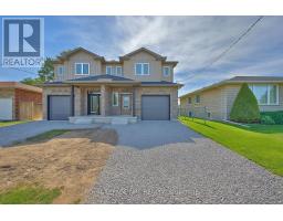6672 HAWKINS STREET, Niagara Falls, Ontario