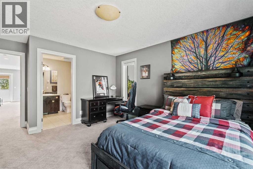 53 Cardiff Drive Nw, Calgary, Alberta  T2K 1R6 - Photo 32 - A2225502