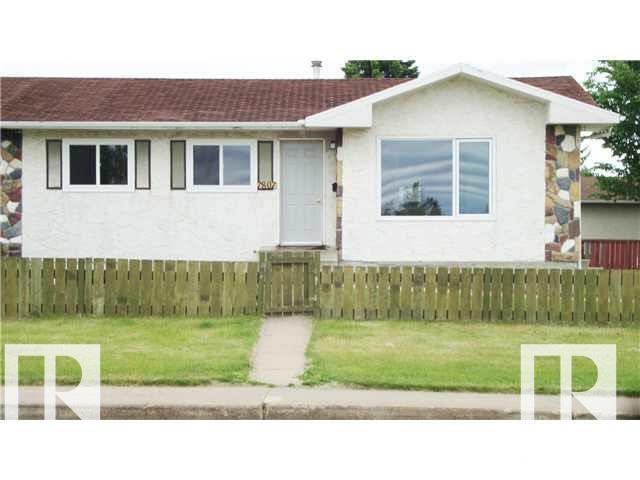 7807 36 AV NW, Edmonton, Alberta