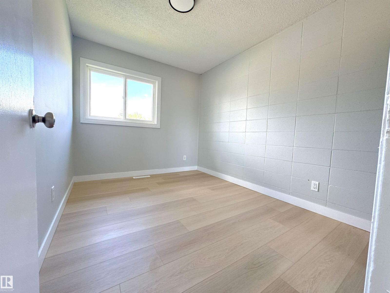 7807 36 Av Nw, Edmonton, Alberta  T6K 0C5 - Photo 13 - E4460918