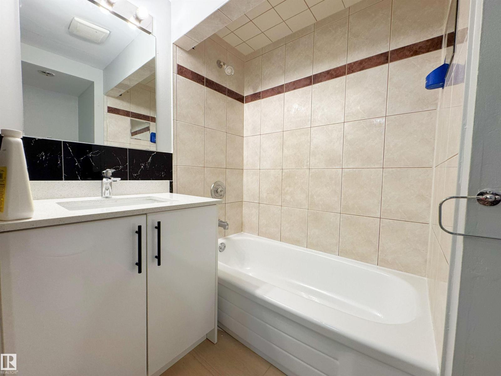 7807 36 Av Nw, Edmonton, Alberta  T6K 0C5 - Photo 23 - E4460918