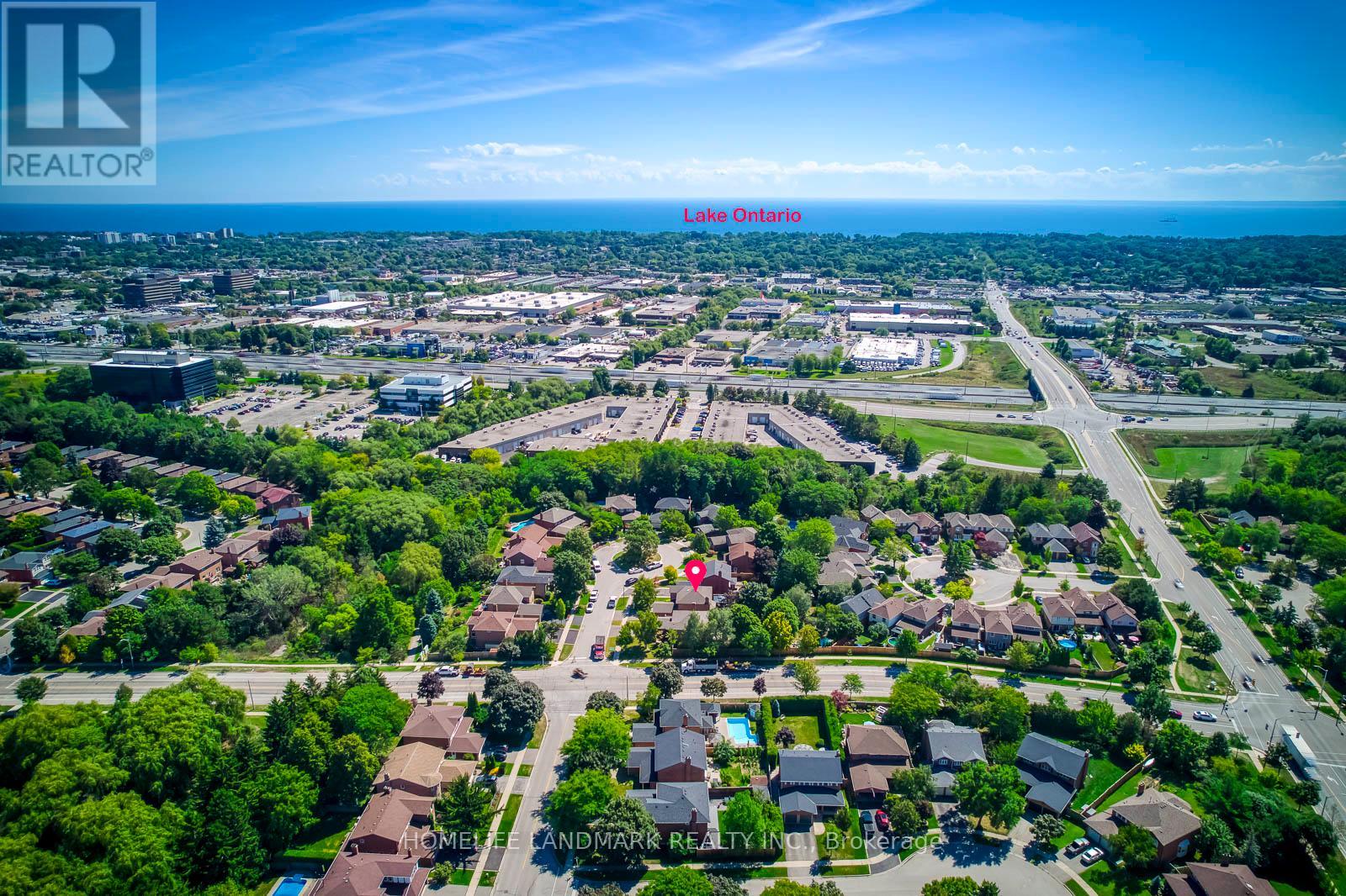 1076 Montrose Abbey Drive, Oakville, Ontario  L6M 1E7 - Photo 49 - W12376340