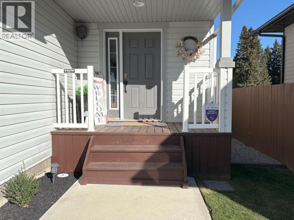 6016 44 Avenue, Rocky Mountain House, Alberta  T4T 1W4 - Photo 2 - A2261666
