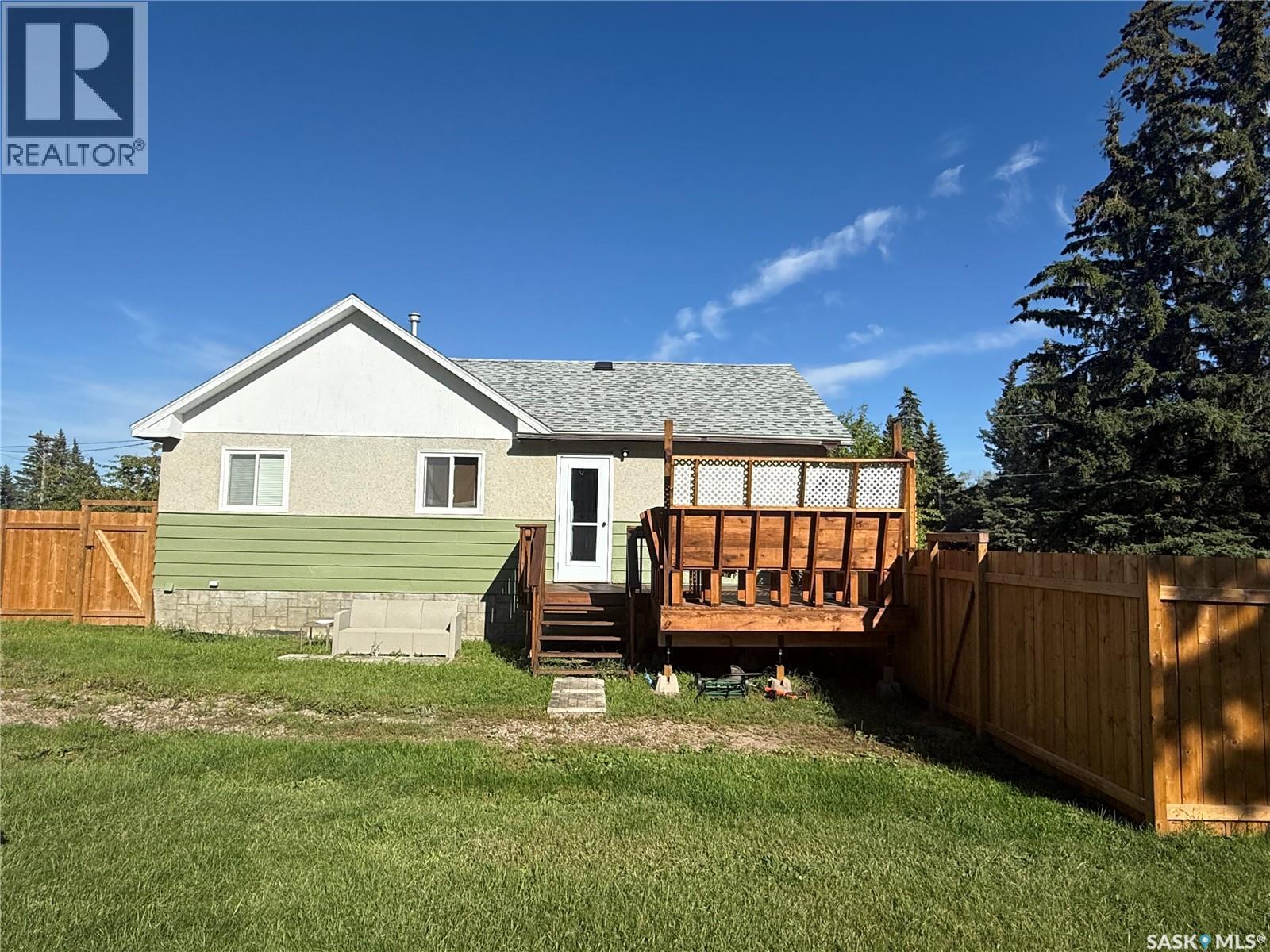307 1st Avenue, St. Walburg, Saskatchewan  S0M 2T0 - Photo 31 - SK008345