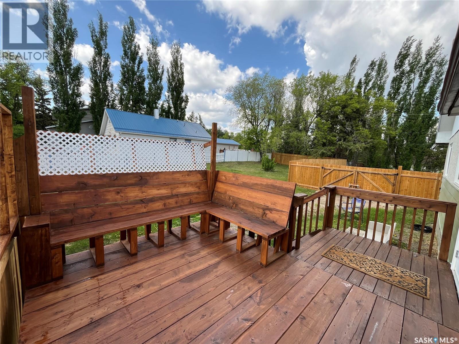 307 1st Avenue, St. Walburg, Saskatchewan  S0M 2T0 - Photo 29 - SK008345