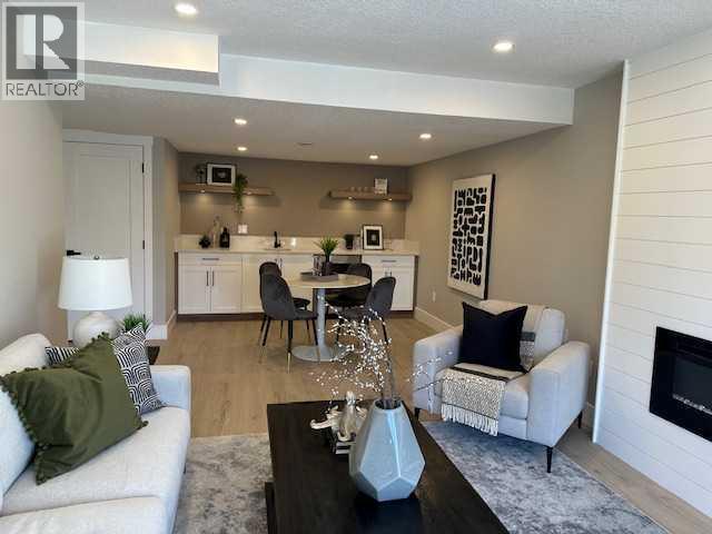 1 Cherovan Drive Sw, Calgary, Alberta  T2V 2P3 - Photo 23 - A2262062